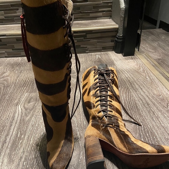 Brand New Freebird boots! Paid $500, selling for $300, Size 9. - Picture 5 of 5